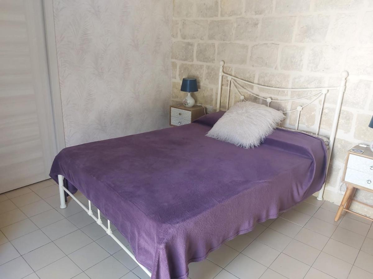 One Bedroom Apartment Qormi Esterno foto