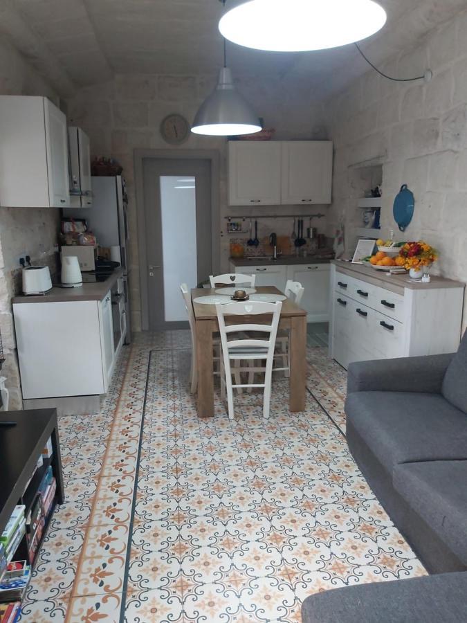 One Bedroom Apartment Qormi Esterno foto
